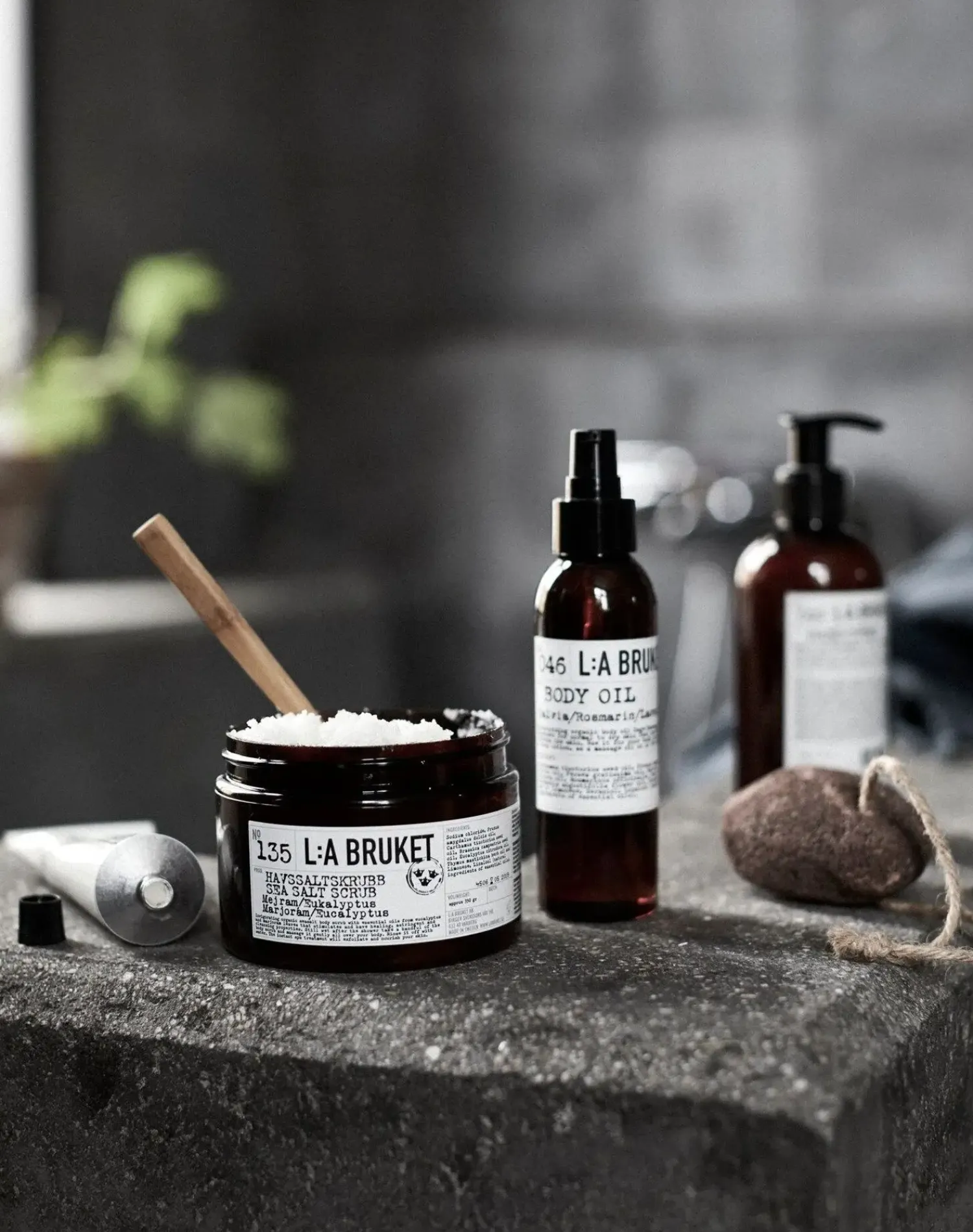 - Flydende håndsæbe 450 ml - Spruce*L:A Bruket Sale