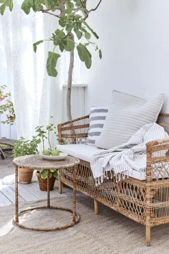 - Camille fad 22,5x15,5 cm. råhvid*Lene Bjerre Clearance