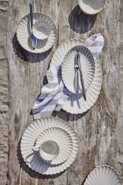 - Camille skål 25x25 cm. råhvid^Lene Bjerre