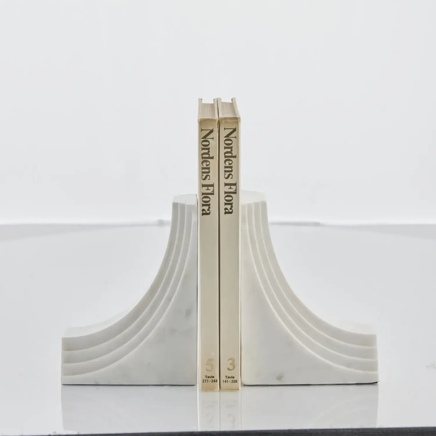 - Ellia bogstøtte marmor hvid*Lene Bjerre Best