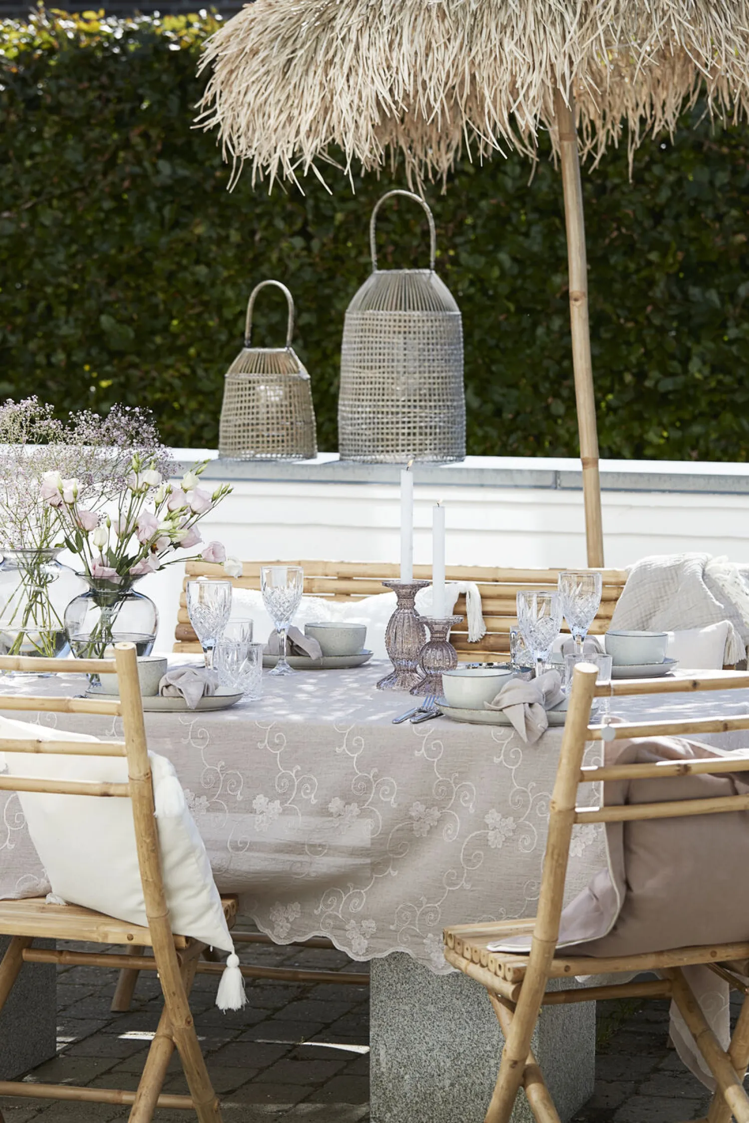 - Milia vase H20,5 cm. lysegrå^Lene Bjerre