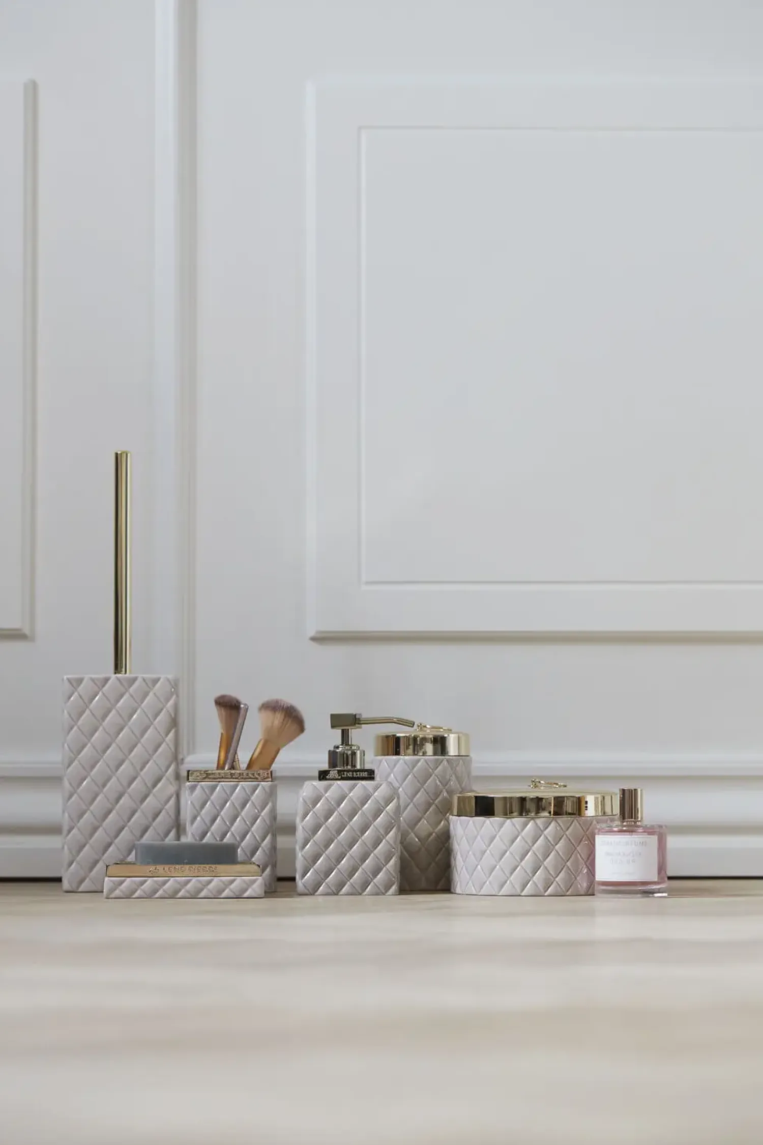 - Portia dispenser brun*Lene Bjerre Discount