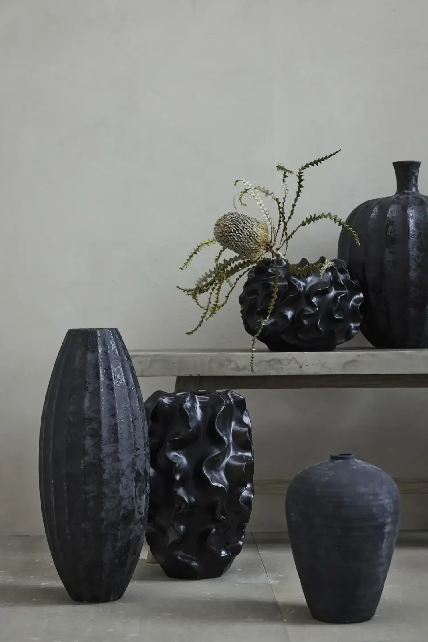 - Sannia vase H20,5 cm. sort^Lene Bjerre Best