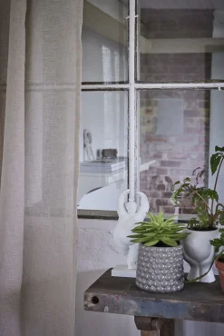 - Serafina kvinde figur H28 cm. hvid*Lene Bjerre Sale