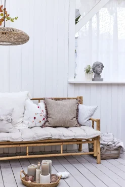 - Sielle figur kvinde m. blomster 31 cm. grå^Lene Bjerre Discount