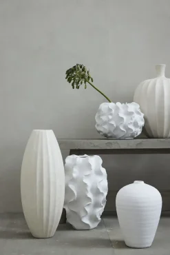 - Susille vase H14 cm. sand^Lene Bjerre Online