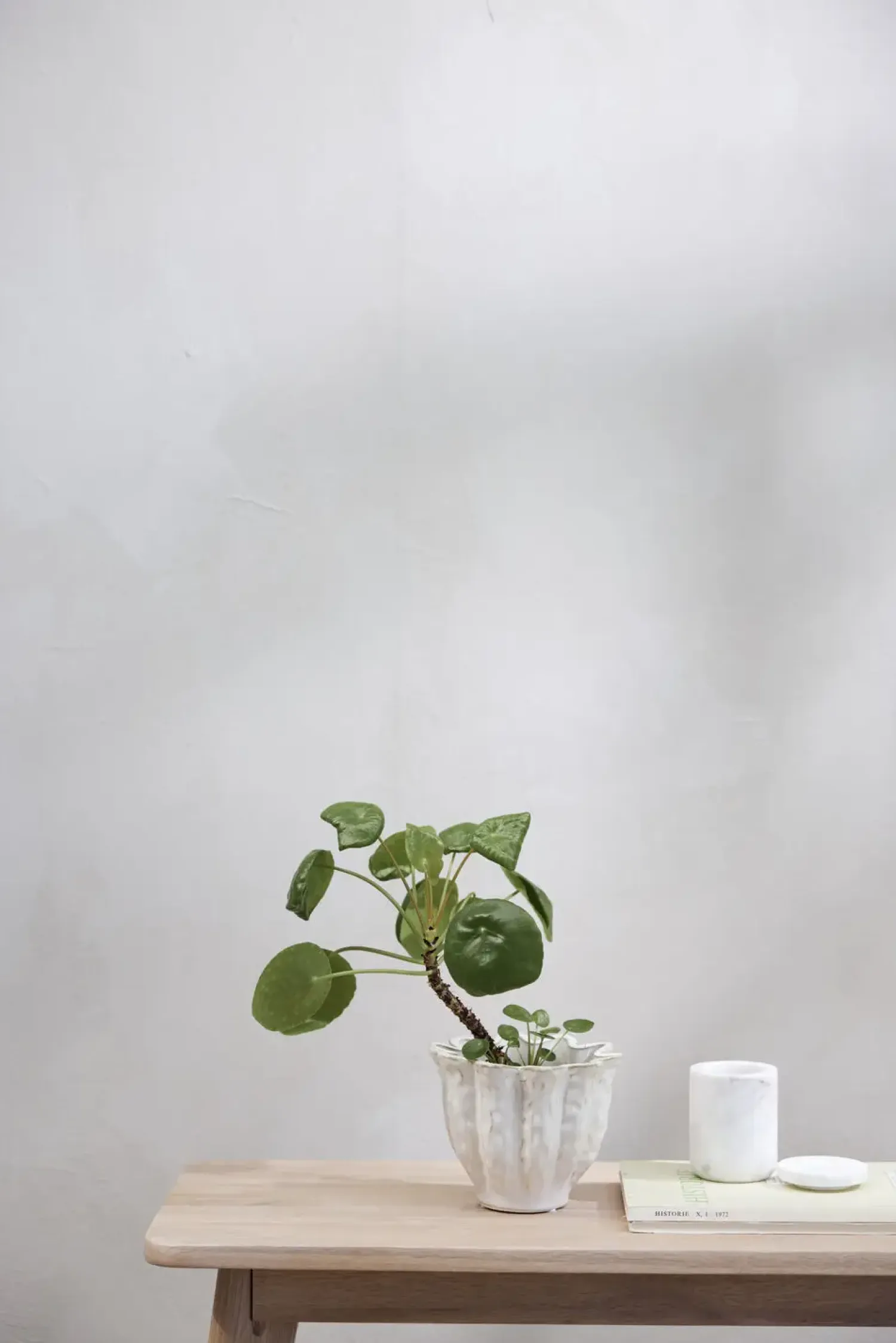 - Vielle skjuler i keramik Ø14 cm. råhvid^Lene Bjerre Outlet