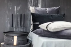 pude - Mørkegrå pude i velour 60 x 40*Louise Smærup