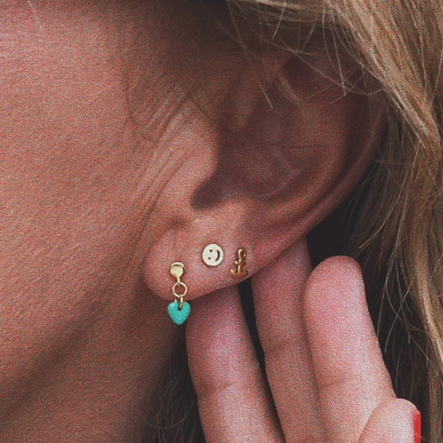 - Ørestikker - Smiley - 1 stk.^LULU Copenhagen New
