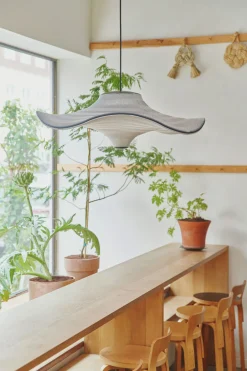 - Pendellampe - Flying Ø58 - Haze Blue*Made by Hand Hot