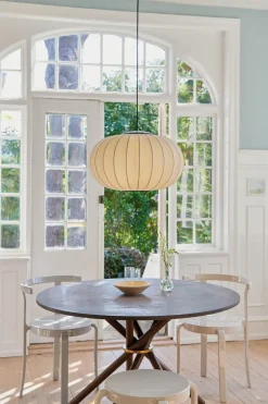 - Pendel - Knit-Wit 57 Oval Pendant LED - Pearl White*Made by Hand