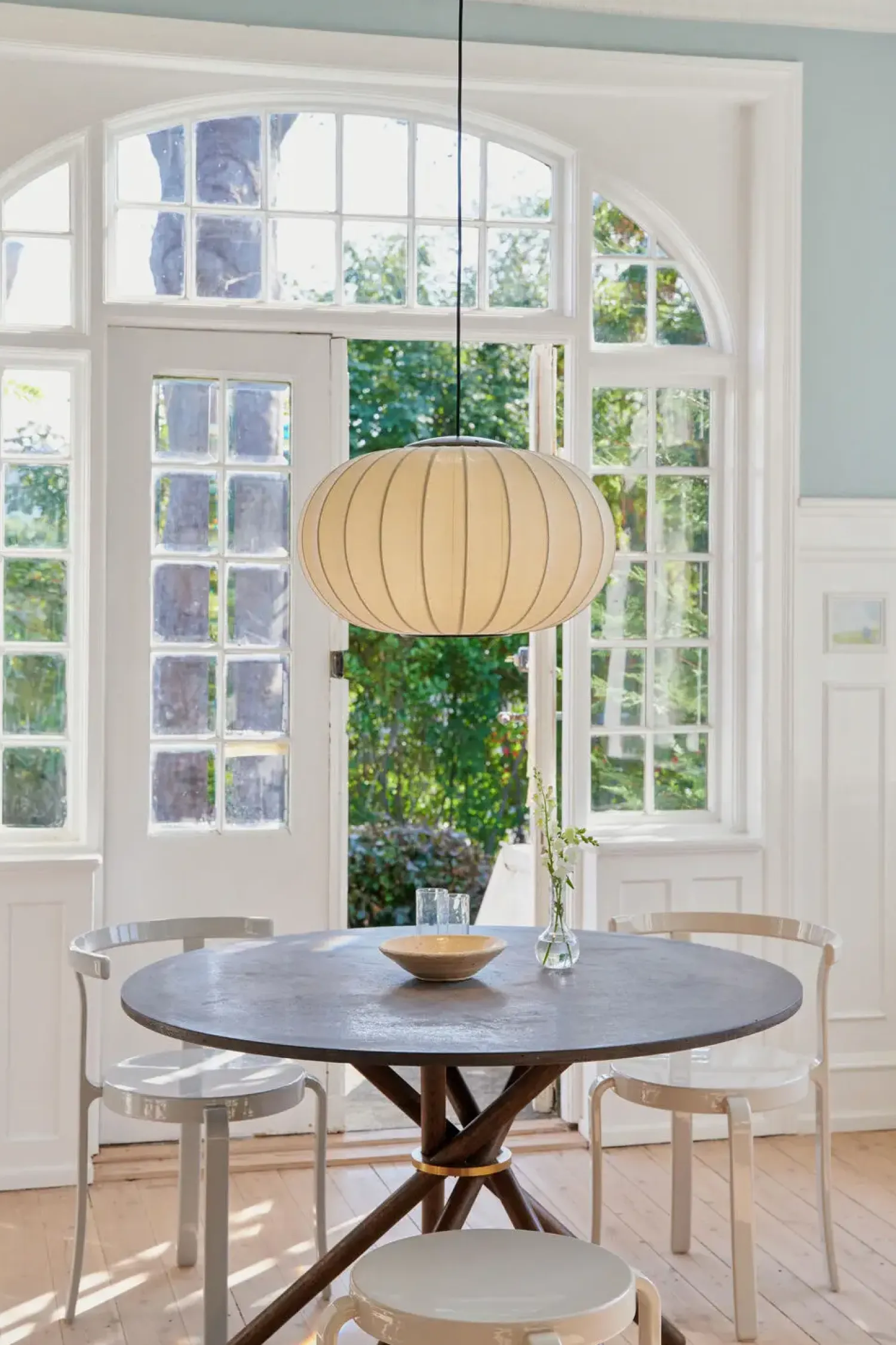 - Pendel - Knit-Wit 57 Oval Pendant LED - Pearl White*Made by Hand