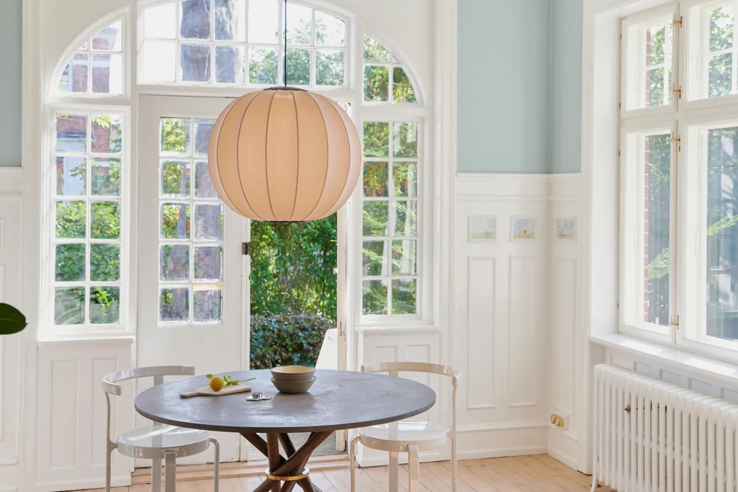 - Pendellampe - Knit-Wit 75 Round Pendant LED - Pearl White*Made by Hand Clearance