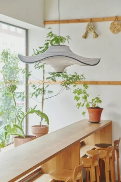 - Pendellampe - Flying Ø96 - Haze Blue*Made by Hand