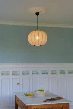 - Pendellampe - Knit-Wit 45 Round Pendant - Pearl White^Made by Hand Clearance