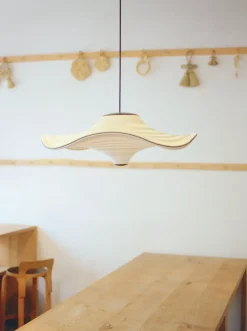 - Pendellampe - Flying Ø58 - Golden Sand^Made by Hand New