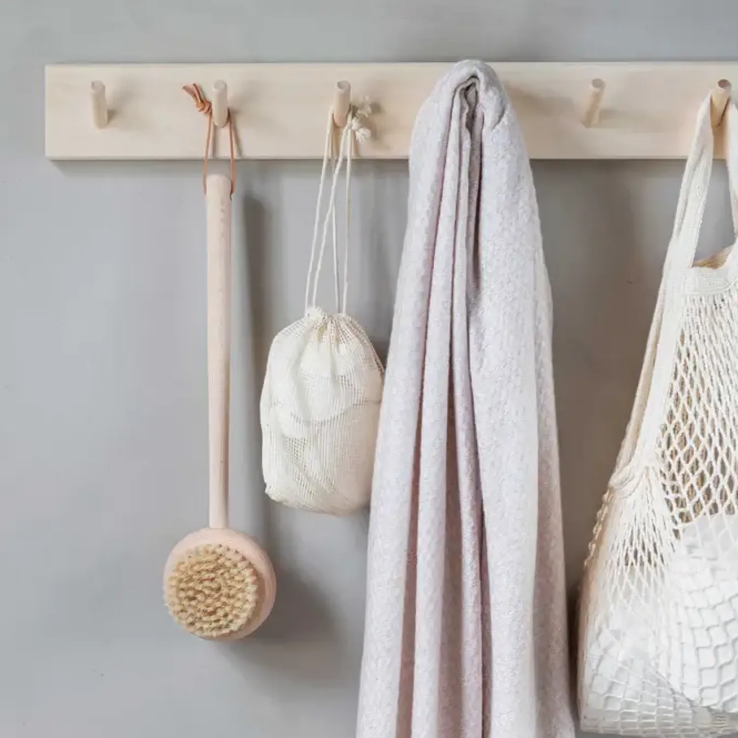 - CLEAN kropsbørste med håndtag, Natural*Mette Ditmer Hot