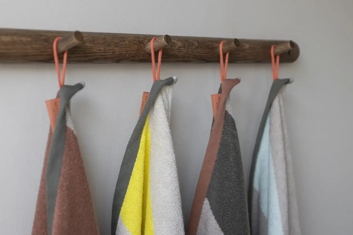 - DIAGONAL towel - Yellow*Mette Ditmer