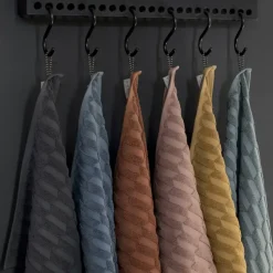 - GEO håndklæde (50x95 cm) - Sort*Mette Ditmer Online