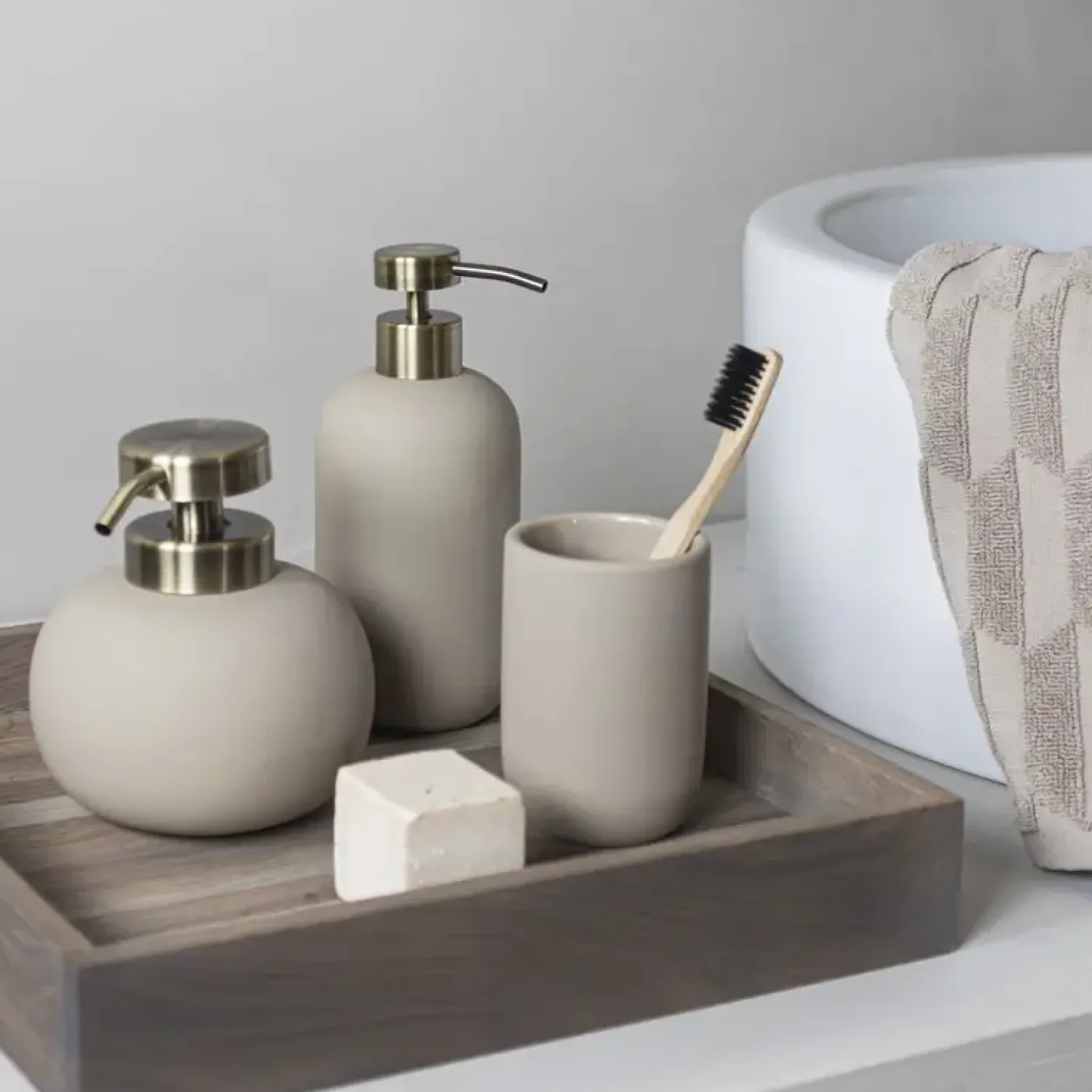 - LOTUS dispenser (lav) - Sand^Mette Ditmer Discount