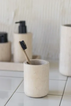 - MARMOR tandbørsteholder, Sand^Mette Ditmer Best