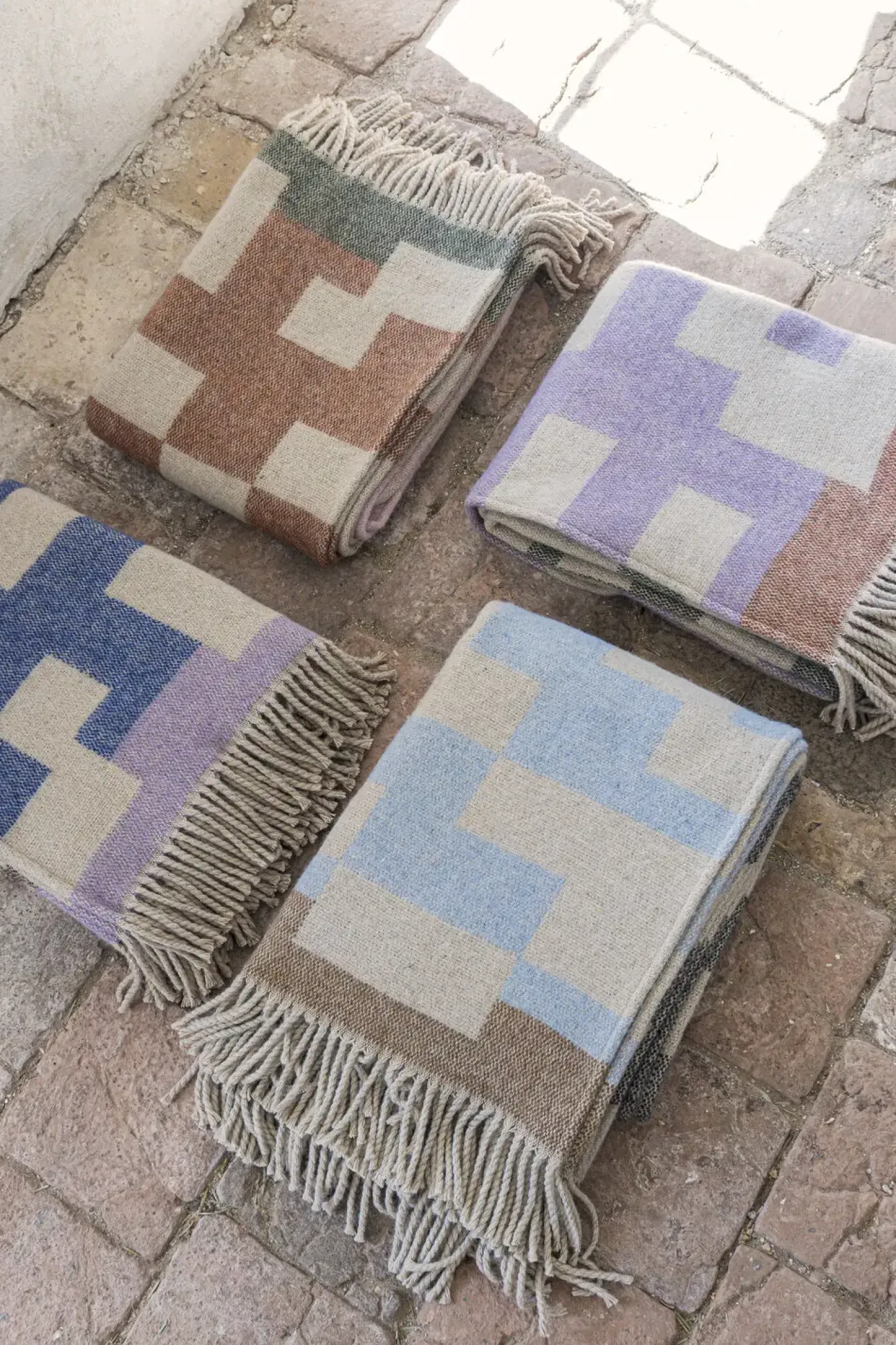 - MAZE-plaid - Lilac - W130 x L190 cm^Mette Ditmer Sale