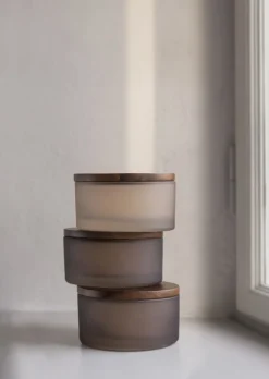 - MODEST-lågkrukke - Walnut*Mette Ditmer Best