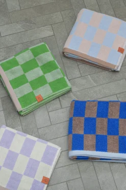 - RETRO badehåndklæde, lyseblå^Mette Ditmer Hot