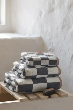 - RETRO-håndklæde - Dark grey - W70 x L133 cm*Mette Ditmer Sale