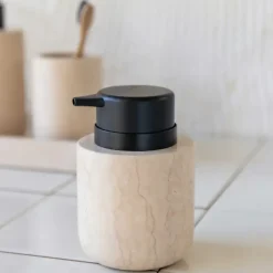 - Sæbepumpe-hoved, medium, sort^Mette Ditmer Sale