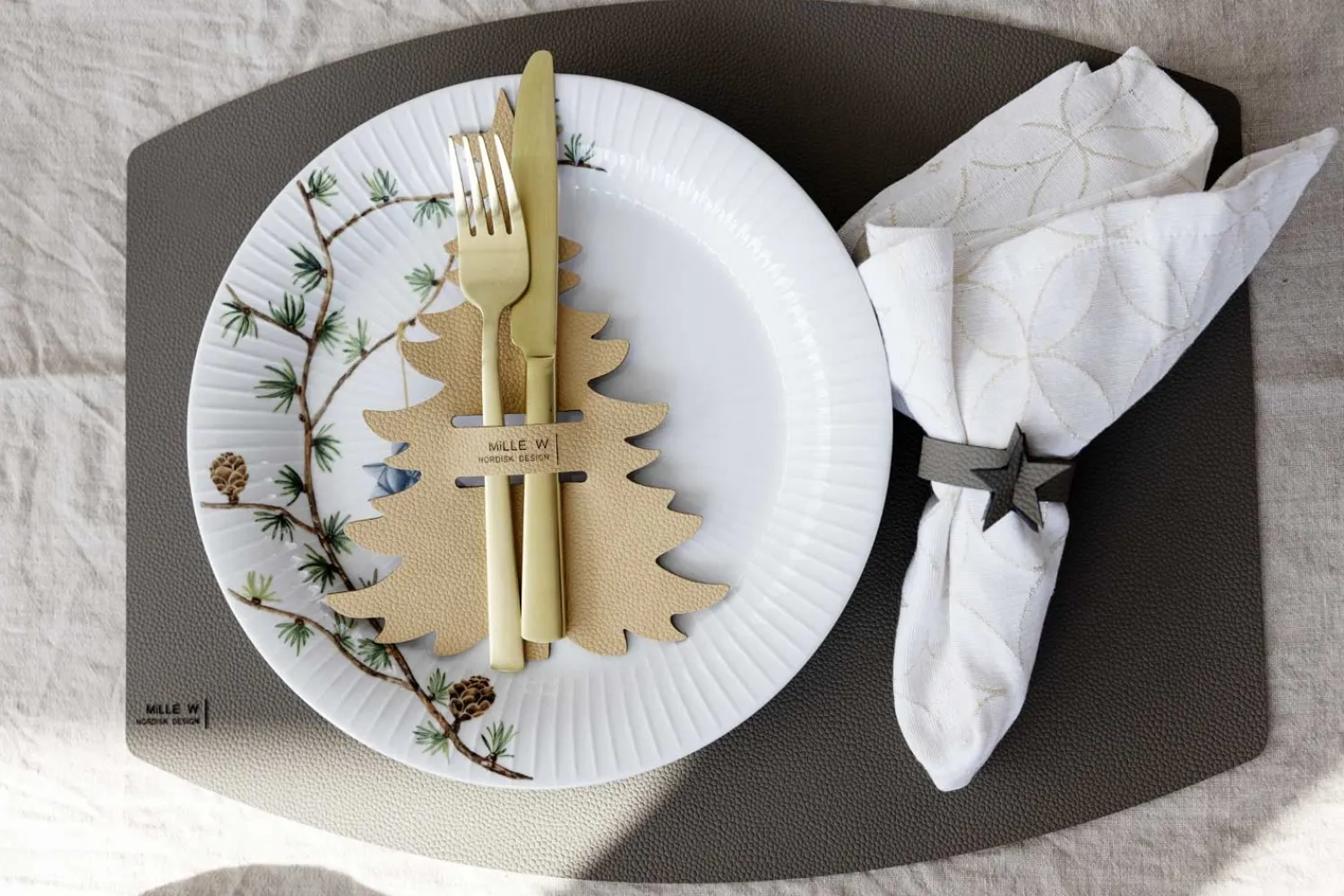 - Ellips Dækkeserviet - Grå - 45x35 cm*MILLE W NORDISK DESIGN Clearance