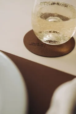 - Round glasbrik - Cognac farvet - Ø10 cm^MILLE W NORDISK DESIGN Online