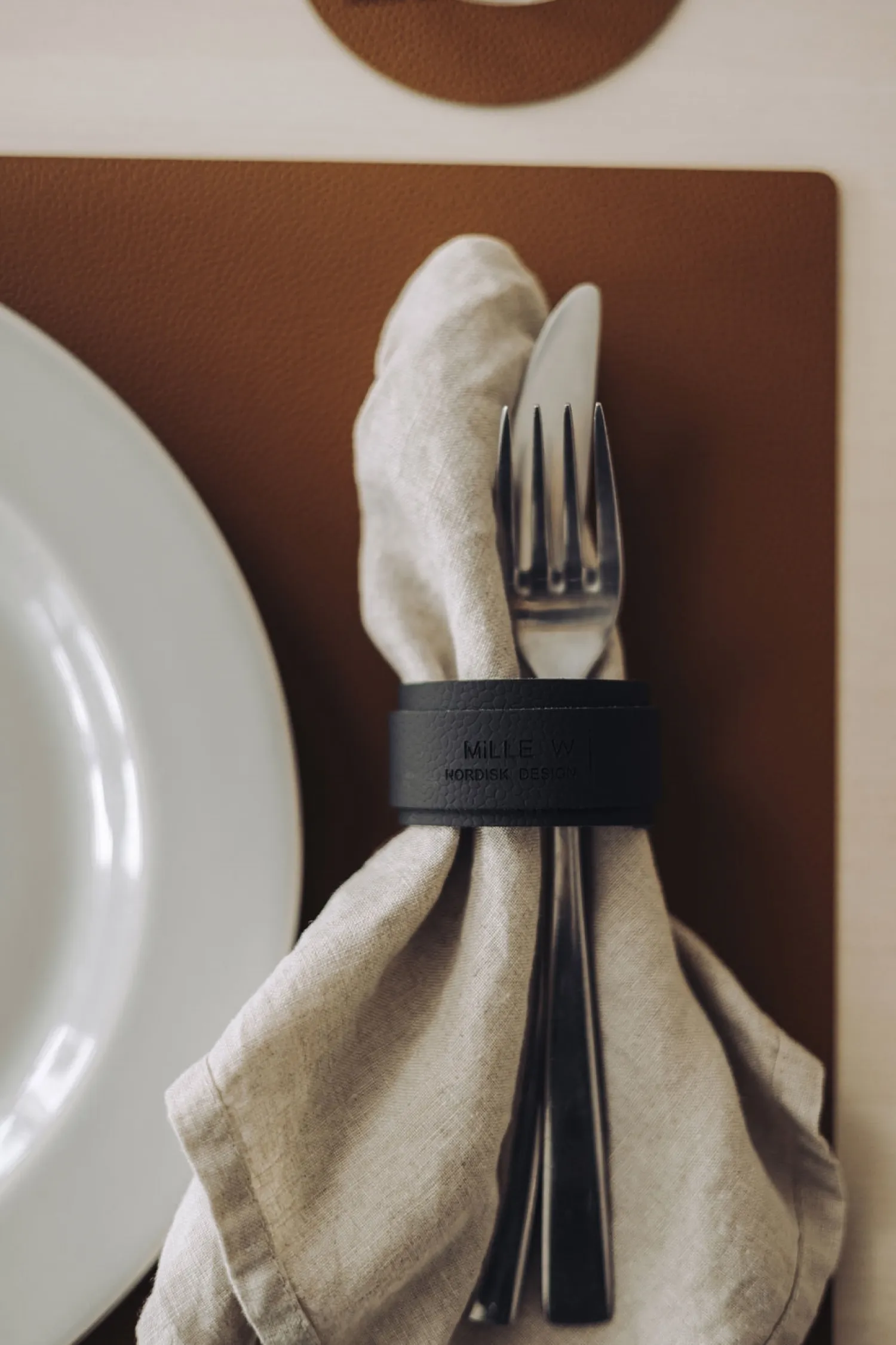 - Servietholder - Sort læder^MILLE W NORDISK DESIGN Discount