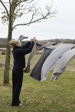 - Aiho Håndklæde - M - Grå*Muubs Discount