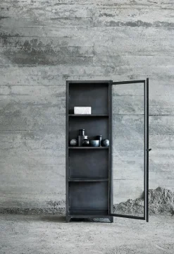 - Jernskab med glasdør (60x180 cm.)^Muubs New