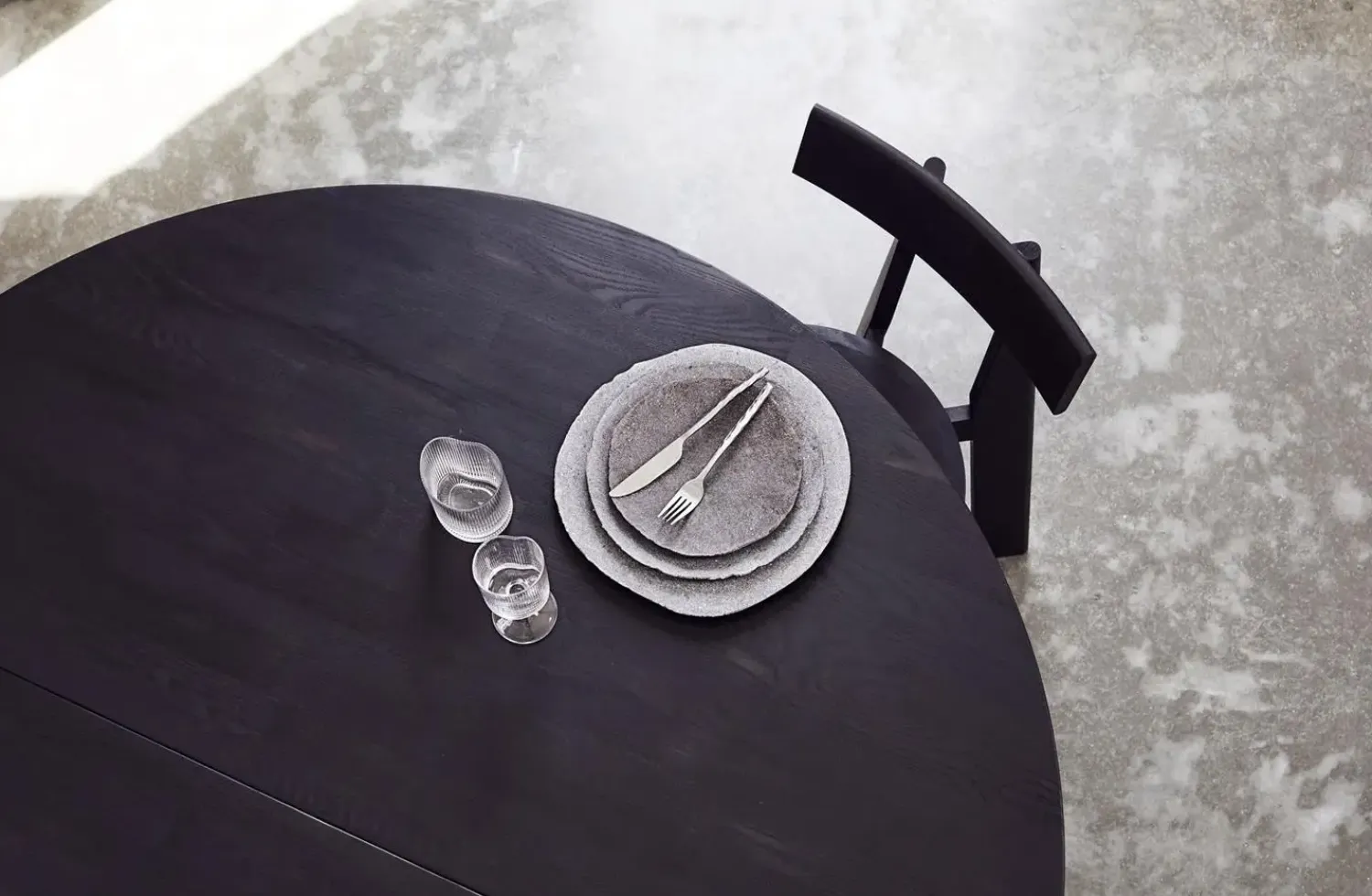 - Space Spisebord (rundt) - Sort - Ø150 cm^Muubs Sale