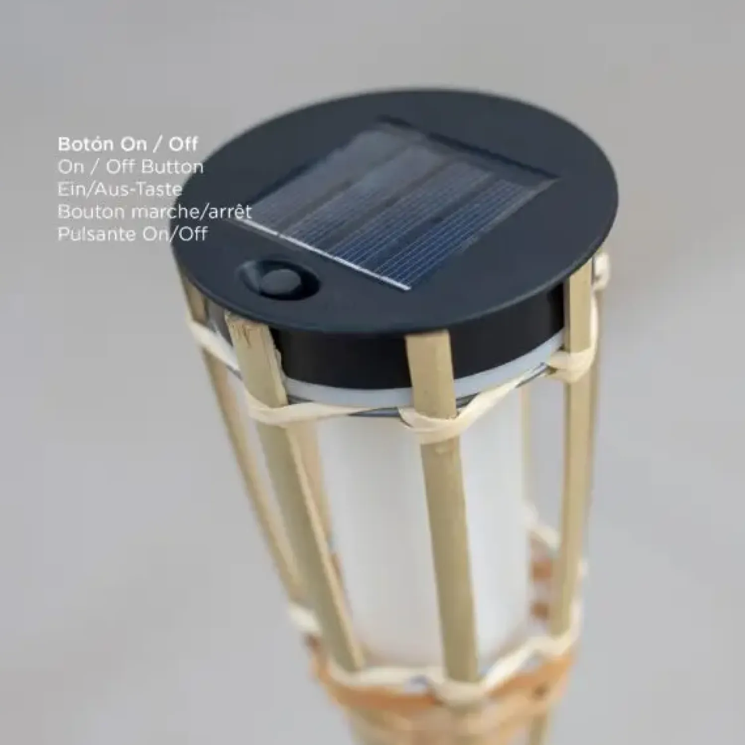 - Havespyd - Hiama - med ild effektlys - solcelleladet*New Garden Hot