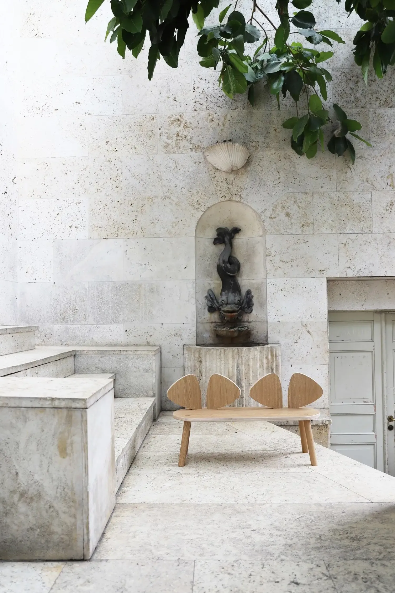 - Mouse Bench - Eg*Nofred Online