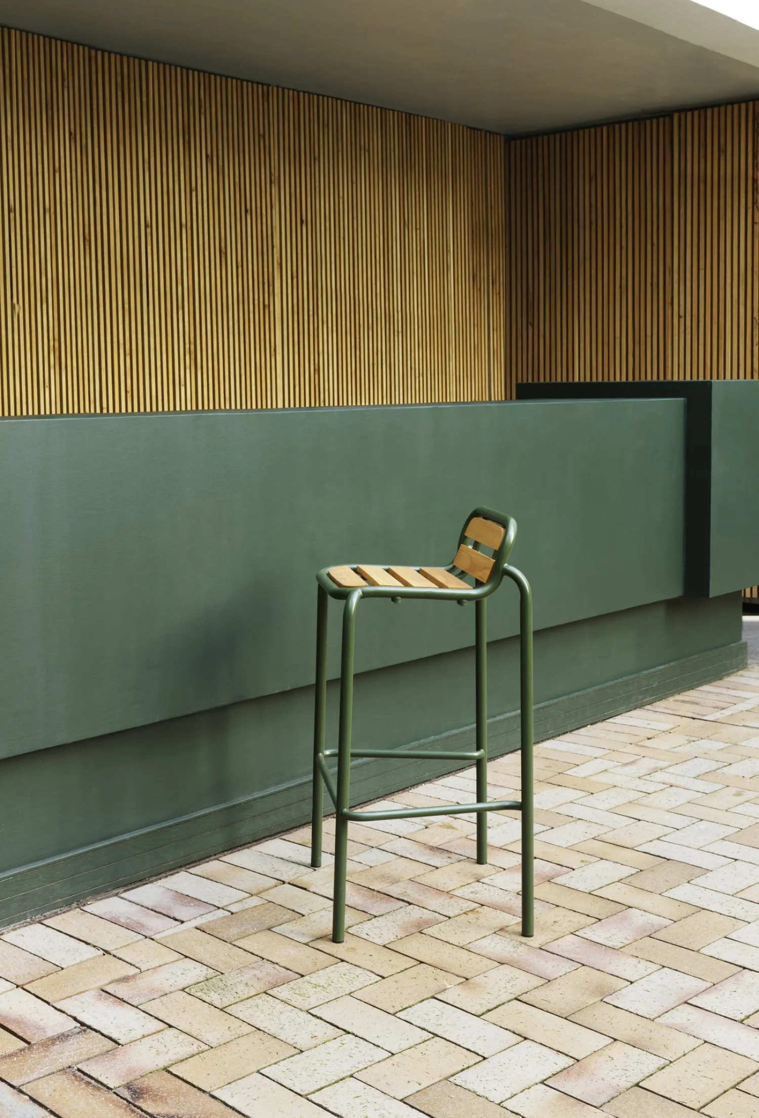 - Bar havestol - Vig Robinie - 75cm - Mørke grøn^Normann Copenhagen Online