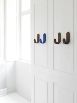 - Curve Hook - Blå knage*Normann Copenhagen Clearance