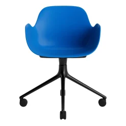 - Form Armstol Swivel 5W med hjul - Sort/Blå^Normann Copenhagen Online