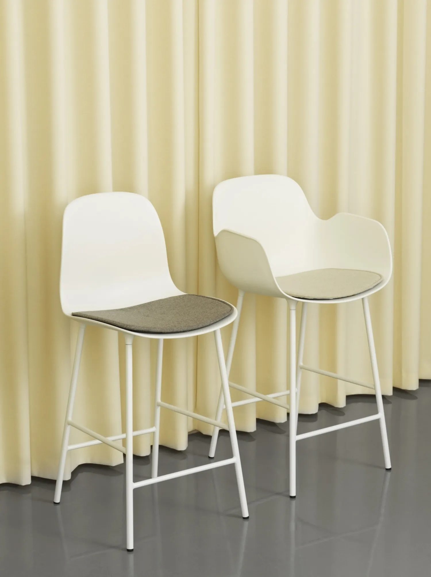 - Form Bar Armchair 65 cm Steel^Normann Copenhagen Best