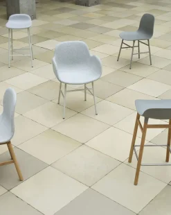 - Form Barstool 65 cm - Varm grå/Stål^Normann Copenhagen Sale