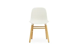 - Form Chair Oak - Stol i Hvid og Eg*Normann Copenhagen Clearance