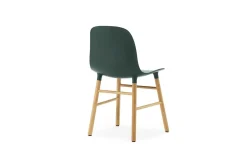- Form Chair Oak - Stol i Grøn og Eg*Normann Copenhagen Hot