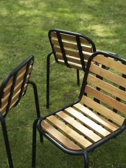 - Havestol - Vig Robinie - Sort*Normann Copenhagen Hot