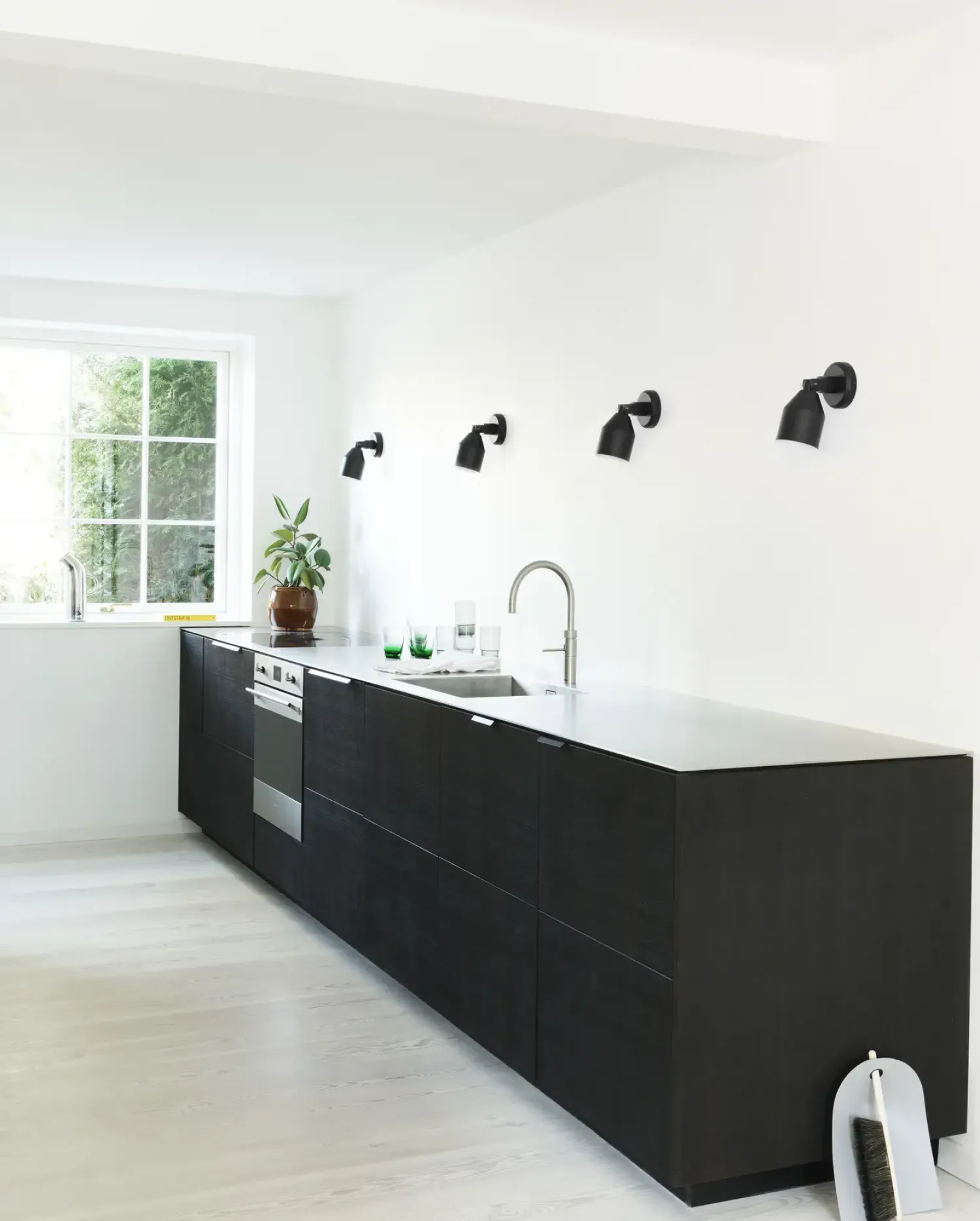 - Klip Wall Lamp EU^Normann Copenhagen Hot