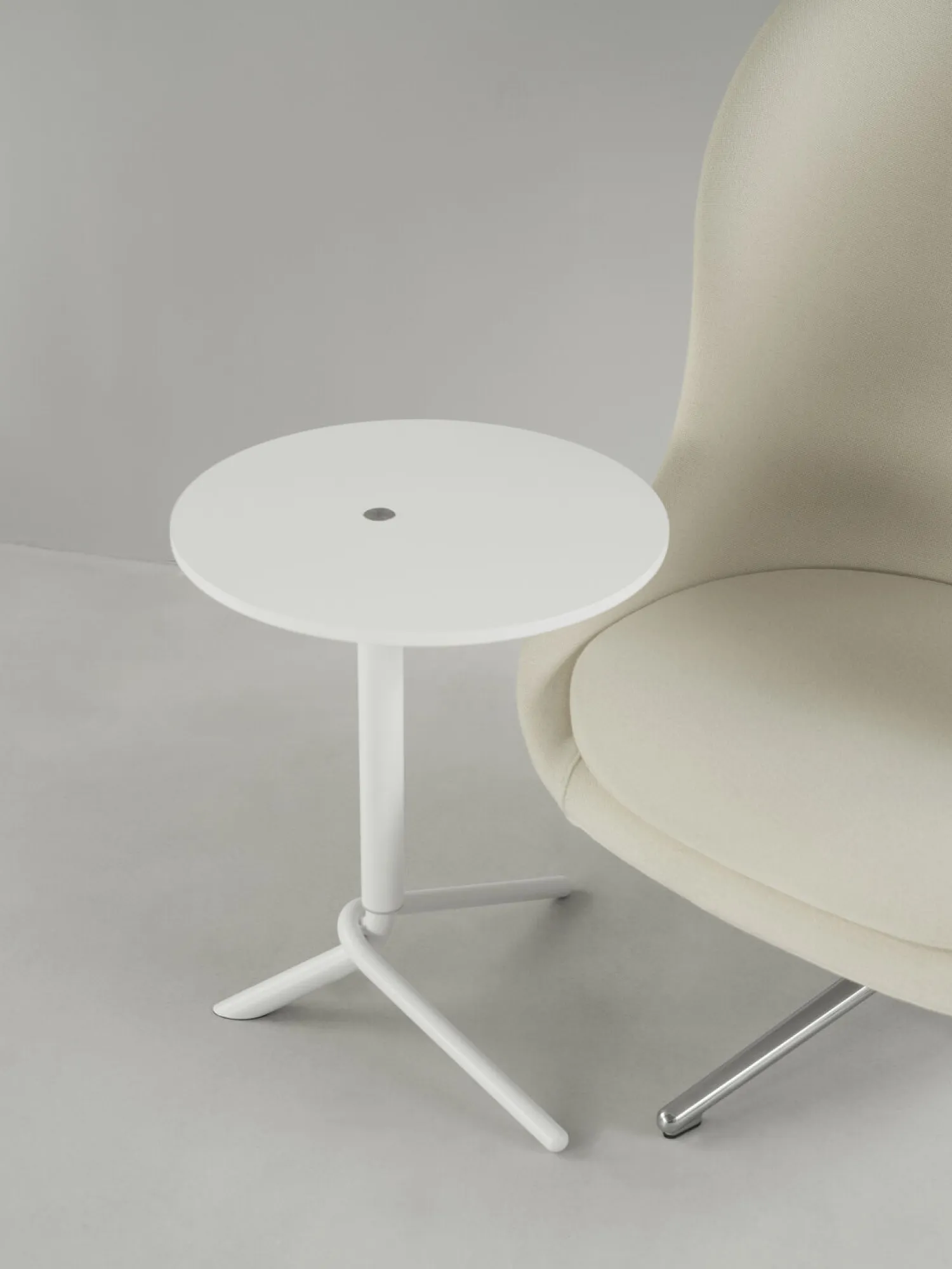 - Lift Side Table White*Normann Copenhagen