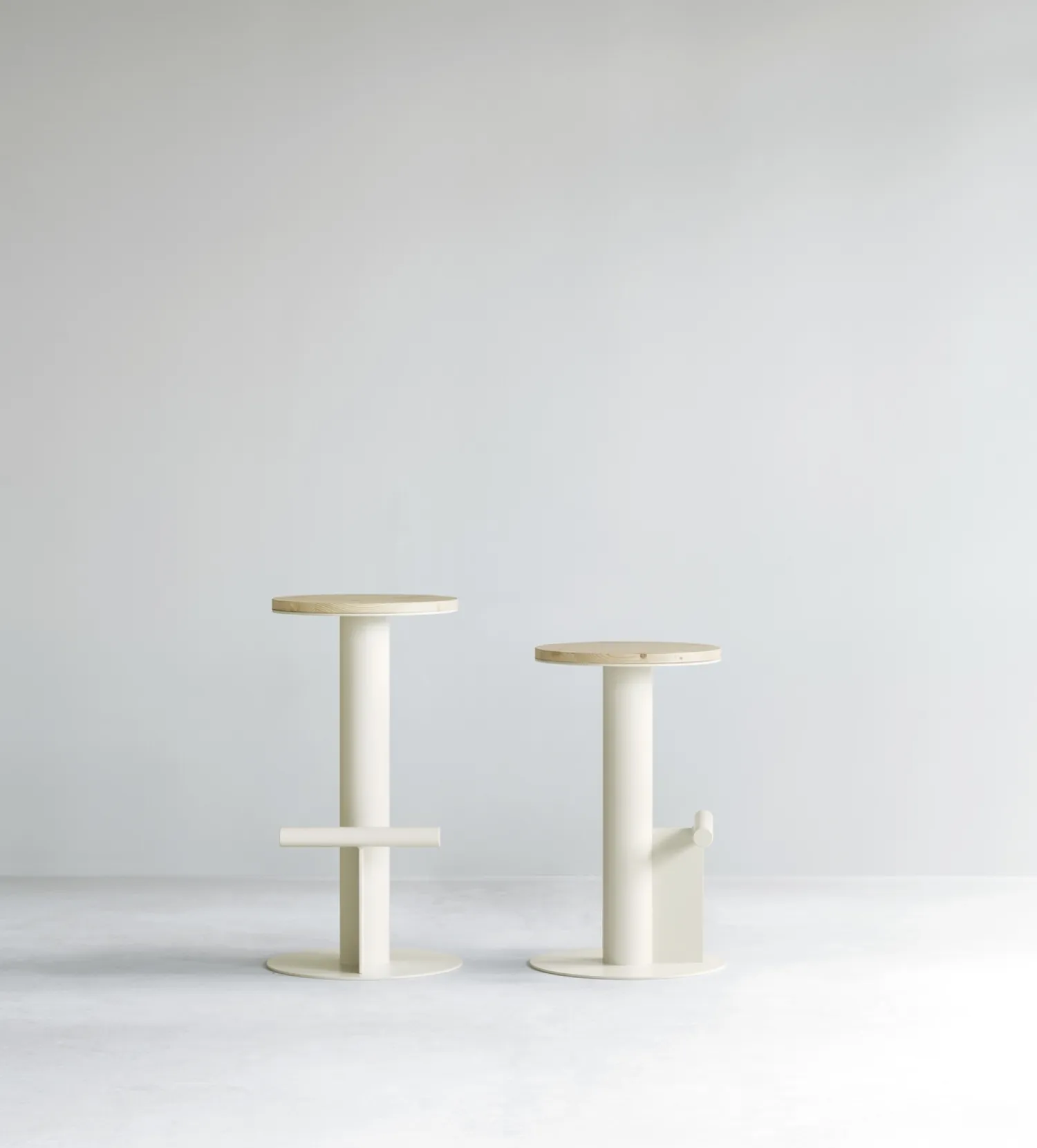 - Pole Barstool 75 cm - Pine/Sand*Normann Copenhagen