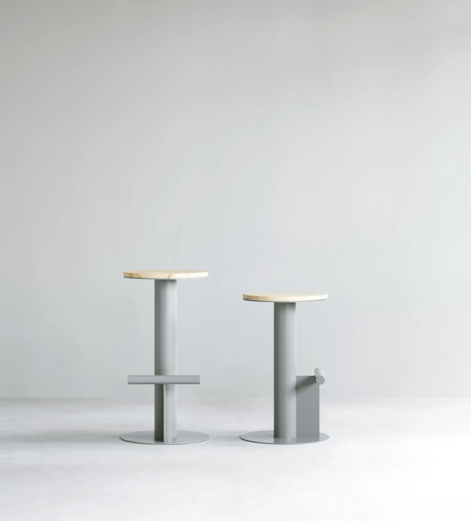 - Pole Barstool 65 cm - Pine/Grey*Normann Copenhagen